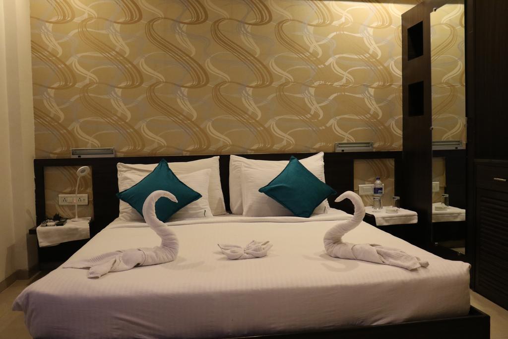 Pallavi A'Vida Navi Mumbai Exterior foto
