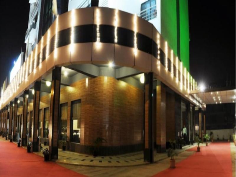 Pallavi A'Vida Navi Mumbai Exterior foto